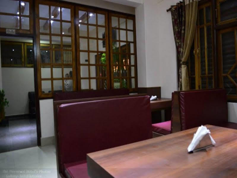 Treebo Trend The Pinewood Hotel Darjeeling  Bagian luar foto
